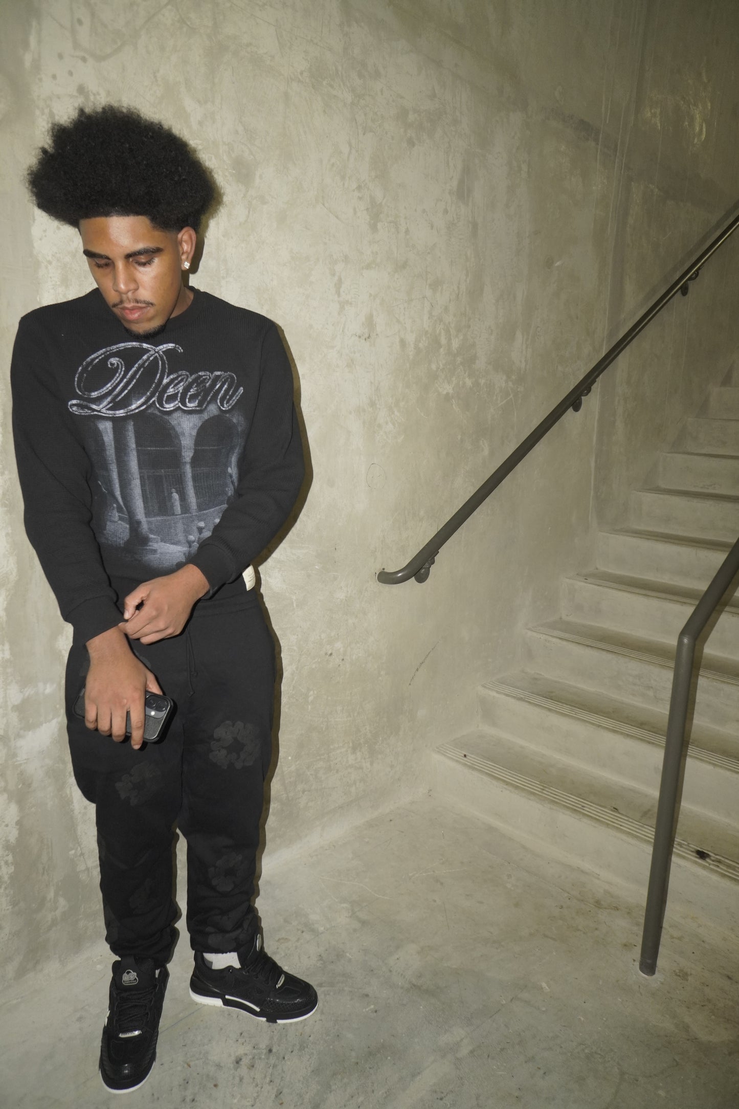 Black 'Serenity' Full Sleeve Thermal