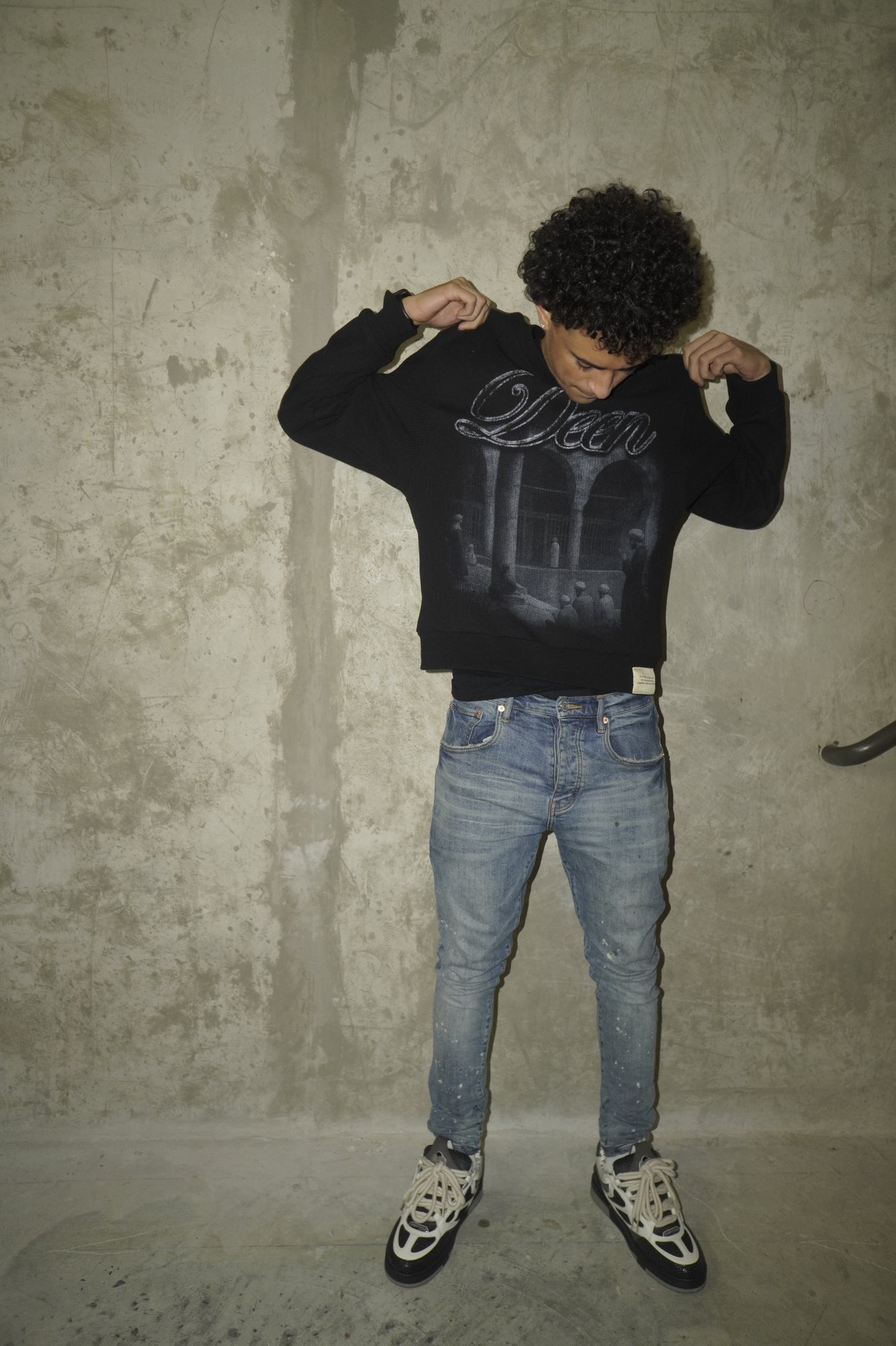 Black 'Serenity' Full Sleeve Thermal