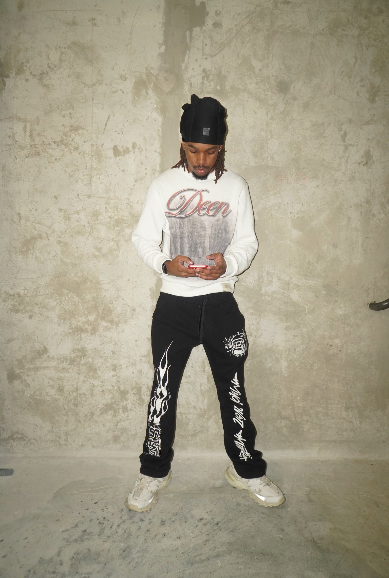 White 'Serenity' Full Sleeve Thermal